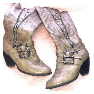 Casual below the knee boots